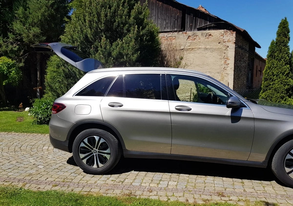 Mercedes-Benz GLC cena 155868 przebieg: 109000, rok produkcji 2019 z Dzierżoniów małe 301